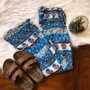 American Eagle | Loose Legged Pants